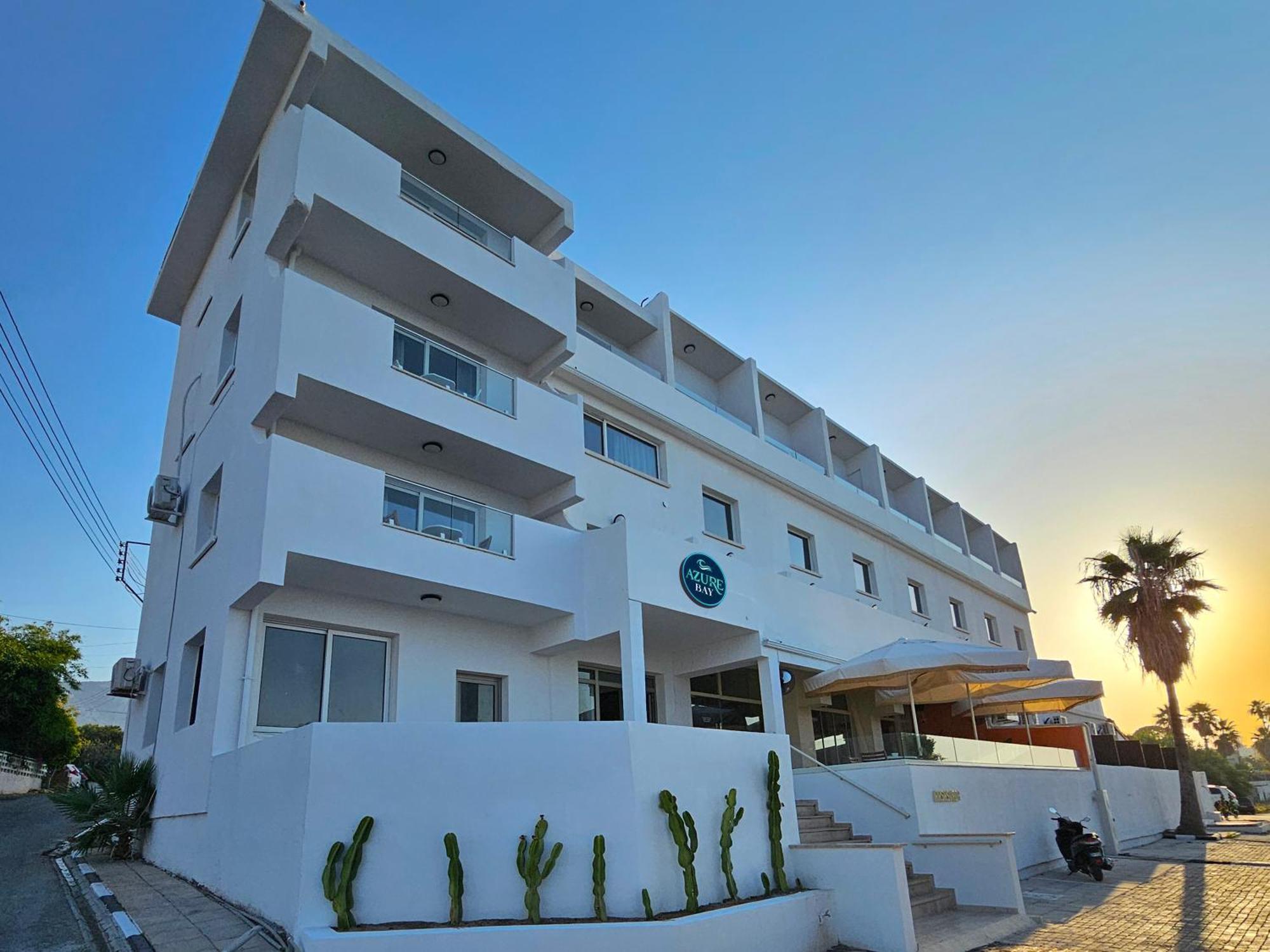 Hotel Azure Bay Ayvaryara Exteriér fotografie